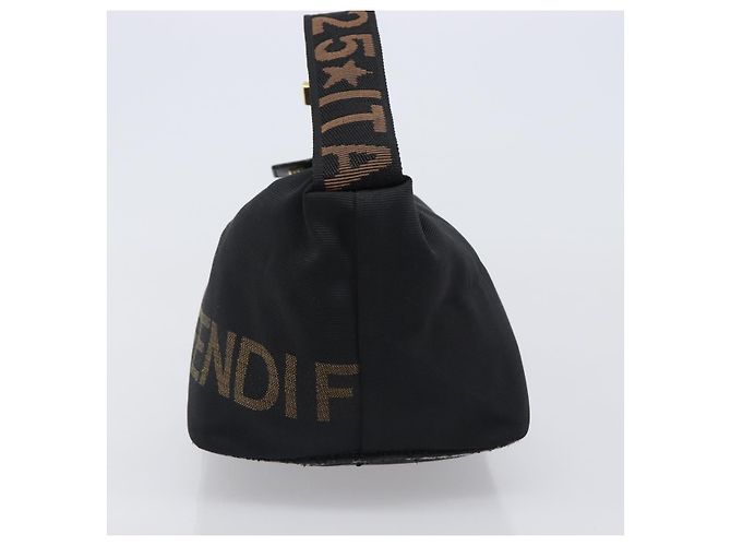 Pouch a mano FENDI Zucca Canvas Nero Marrone Auth 203003 - vista 3