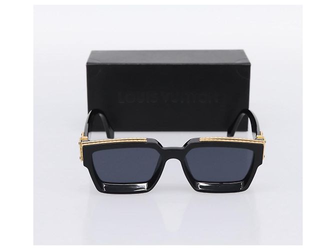 LOUIS VUITTON 1.1 Millionaire Sunglasses Plastic Black Gold Z1165E Auth 203374M Nero - vista 12