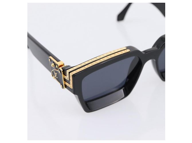 LOUIS VUITTON 1.1 Millionaire Sunglasses Plastic Black Gold Z1165E Auth 203374M Nero - vista 7
