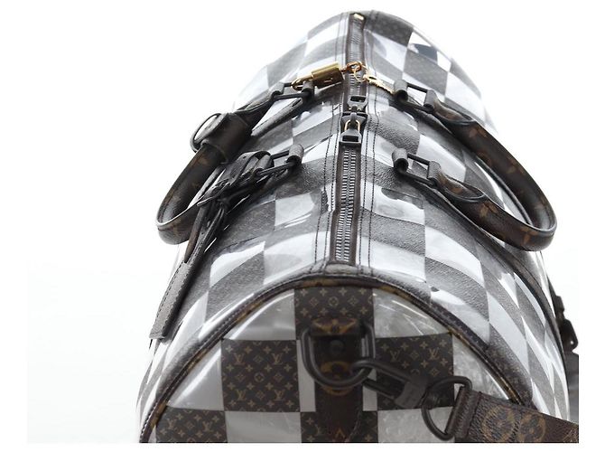 Borsa LOUIS VUITTON monogram chess Keepall Bandouliere 50 M20864 LV Auth 199399SM Monogramma - vista 6