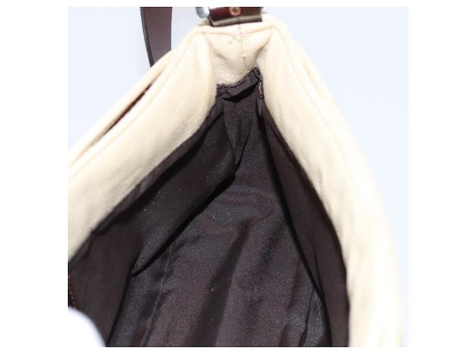 Borsa a tracolla FENDI Zucca Canvas Mamma Baguette Beige Silver Auth 202919V Argento - vista 18