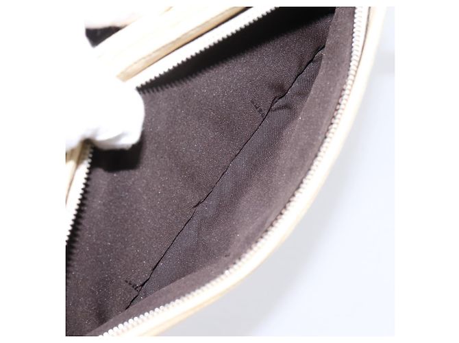 Borsa a tracolla FENDI Zucca Canvas Mamma Baguette Beige Silver Auth 202919V Argento - vista 21