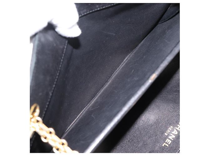 Borsa a tracolla CHANEL Matelasse con catena in pelle d'agnello nera e oro CC Auth 200758V Nero D'oro - vista 22
