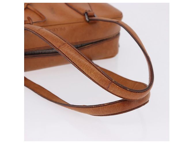 Bolsa de Ombro PRADA em Couro Marrom Prata Auth 202998 - vista 7