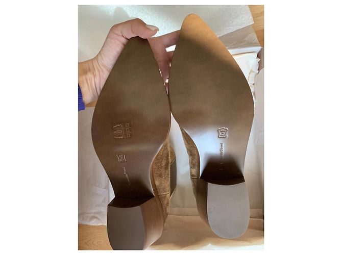 Gianvito Rossi Stivaletti in camoscio marrone - vista 12