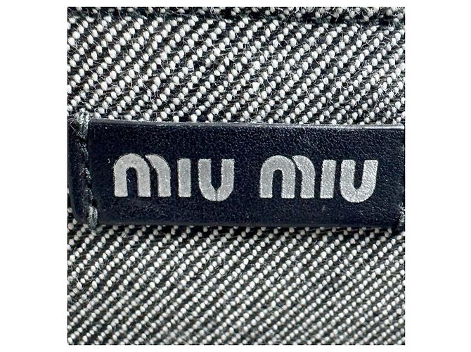Miu Miu Handtasche aus schwarzem Canvas - Ansicht 13