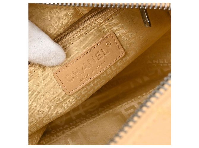 Borsa a tracolla Chanel Square Stitch Matelassé Caviar Small Beige - vista 4
