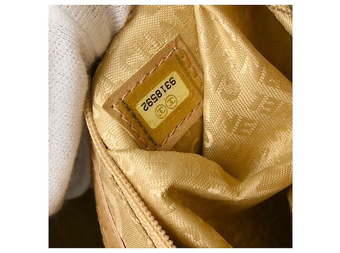 Borsa a tracolla Chanel Square Stitch Matelassé Caviar Small Beige - vista 5