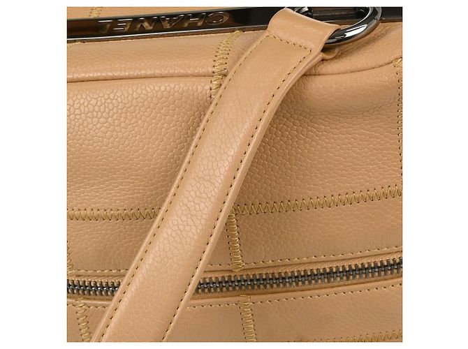 Borsa a tracolla Chanel Square Stitch Matelassé Caviar Small Beige - vista 6