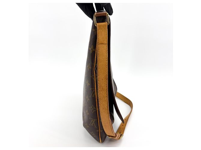Louis Vuitton Musette Salsa Monogram Canvas PM Marrom - vista 4