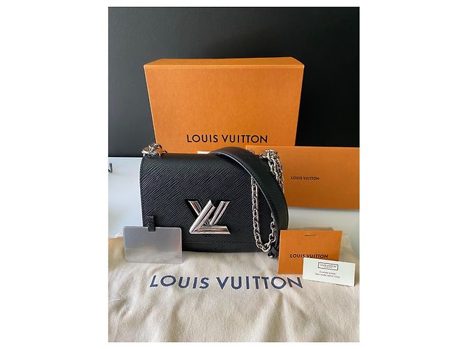 Louis Vuitton Twist MM Borsa Pelle Epi Nera Nero - vista 14