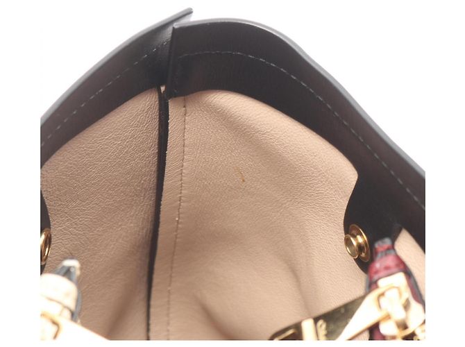 Bolso Tote Chloé Charlotte Negro Crudo - vista 8