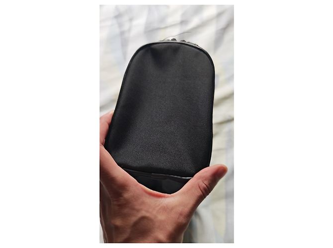 Pochette Issey Miyake nera in pelle e tessuto Nero - vista 4