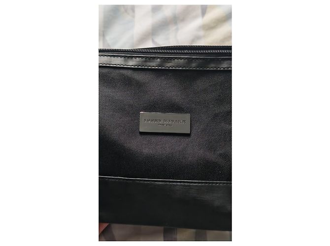 Pochette Issey Miyake nera in pelle e tessuto Nero - vista 8