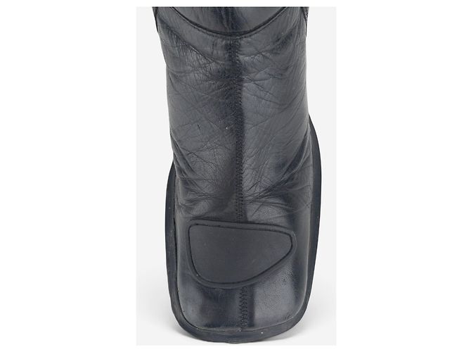 Stivali Biker Miu Miu AW99 con punta quadrata e 'Bubble Sole' Nero - vista 8