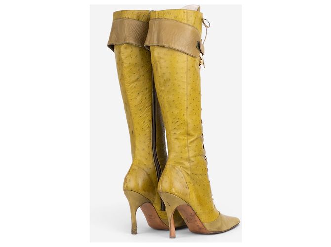 Stivali alti in struzzo con lacci e tacco Dior by Galliano AW00 Giallo - vista 2