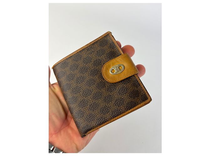 Edge Céline Vintage Celine Macadam Canvas Bifold Wallet Brown Tan - view 3