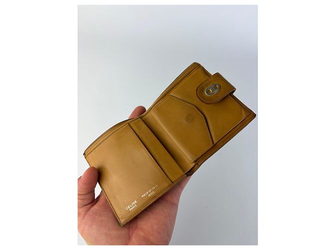 Edge Céline Vintage Celine Macadam Canvas Bifold Wallet Brown Tan - view 5