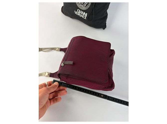 Vintage Gianni Versace strukturierte Satintasche Burgundy Bordeaux - Ansicht 10