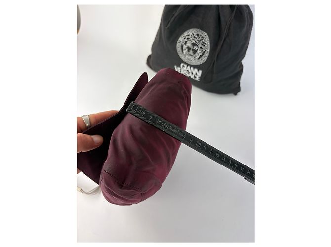 Vintage Gianni Versace strukturierte Satintasche Burgundy Bordeaux - Ansicht 11