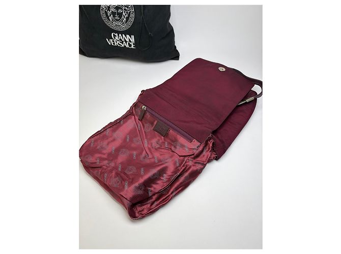 Vintage Gianni Versace strukturierte Satintasche Burgundy Bordeaux - Ansicht 3