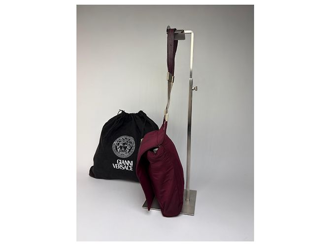 Vintage Gianni Versace strukturierte Satintasche Burgundy Bordeaux - Ansicht 6