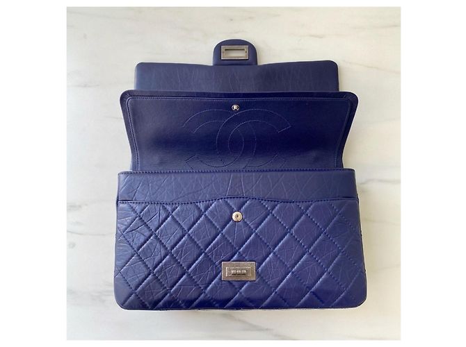 Mademoiselle Chanel 2.55 Reissue 227 Borsa a Patta Vitello Trapuntato Blu Navy Blu scuro - vista 8