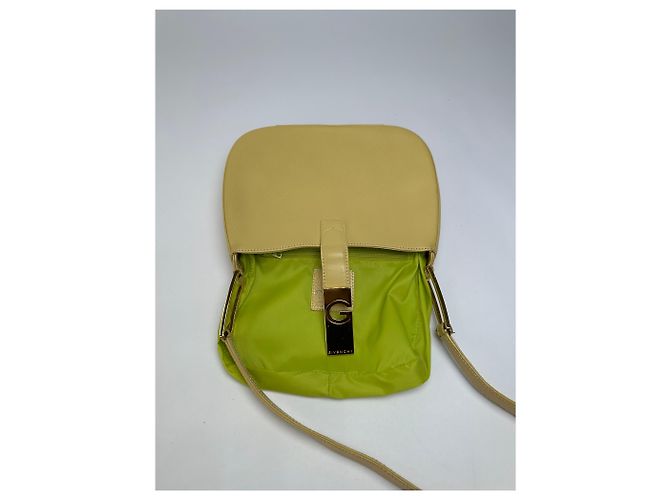 Antigona Vintage Givenchy strukturierte Lederhandtasche mit oberem Griff Cream Yellow Green Beige - Ansicht 3