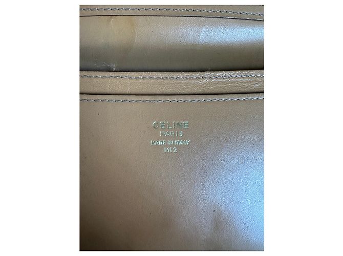 Edge Céline Vintage Celine Coated Canvas Bifold Wallet Dark Brown Tan Beige - view 4