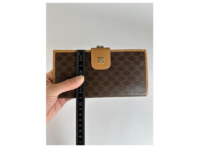 Edge Céline Vintage Celine Coated Canvas Bifold Wallet Dark Brown Tan Beige - view 7