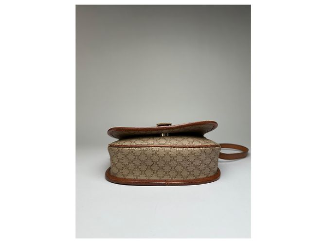 Céline Bolsa Tiracolo com Aba Vintage Celine Macadam Canvas Beige Brown Bege - vista 13