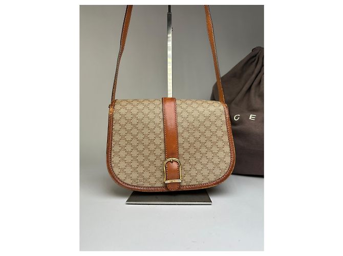 Céline Bolsa Tiracolo com Aba Vintage Celine Macadam Canvas Beige Brown Bege - vista 14