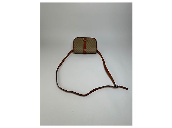 Céline Bolsa Tiracolo com Aba Vintage Celine Macadam Canvas Beige Brown Bege - vista 9
