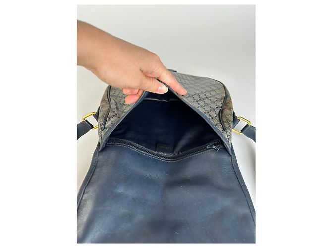 Céline Vintage Celine Monogram Canvas Umhängetasche mit Klappe Navy Beige Marineblau - Ansicht 3