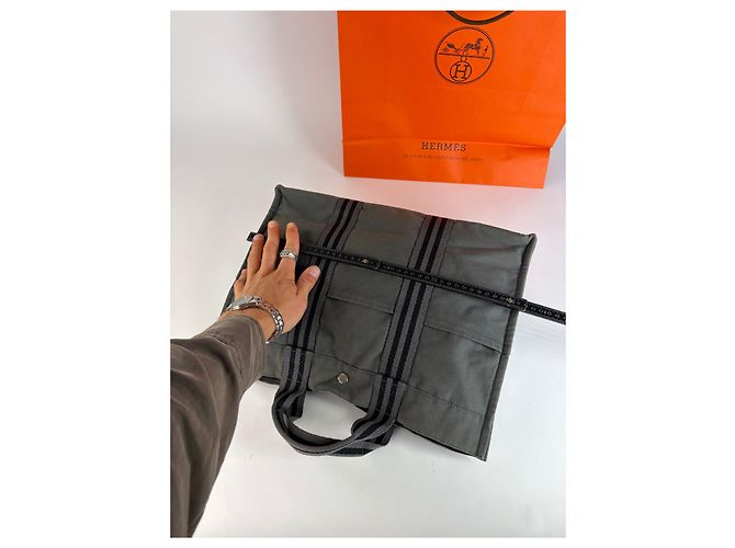 Hermès Vintage Hermes Canvas NetBook Tote Grau Schwarz - Ansicht 10