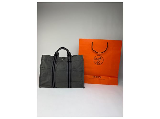 Hermès Vintage Hermes Canvas NetBook Tote Grau Schwarz - Ansicht 2