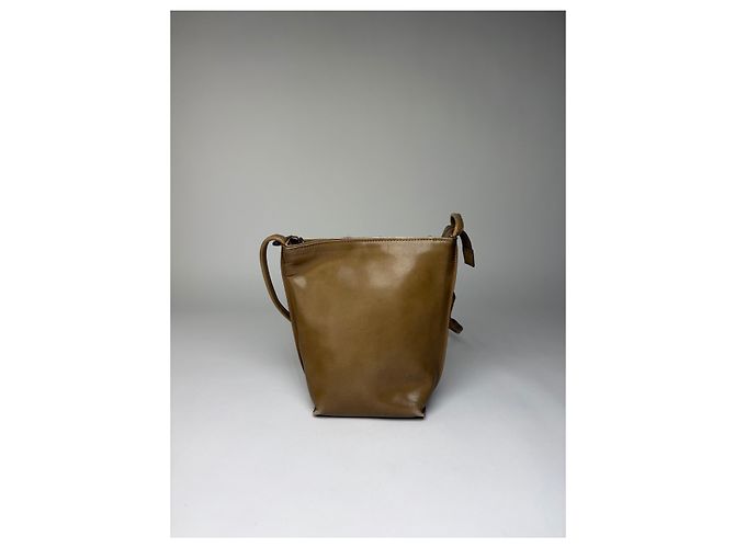 Vintage Issey Miyake Smooth Leather Pouch Bag Hellbraun - Ansicht 2