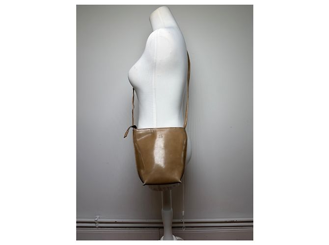 Vintage Issey Miyake Smooth Leather Pouch Bag Hellbraun - Ansicht 4
