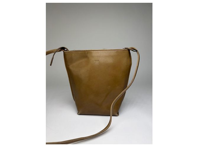 Vintage Issey Miyake Smooth Leather Pouch Bag Hellbraun - Ansicht 8