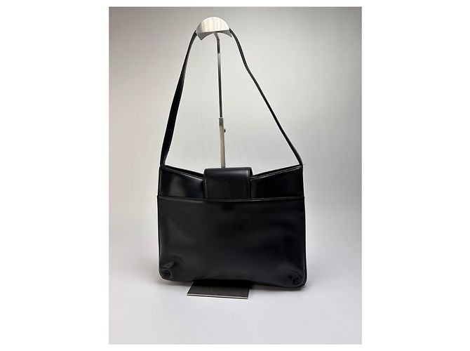 Vintage Givenchy Horizon Leather Structured Shoulder Bag Black - view 2