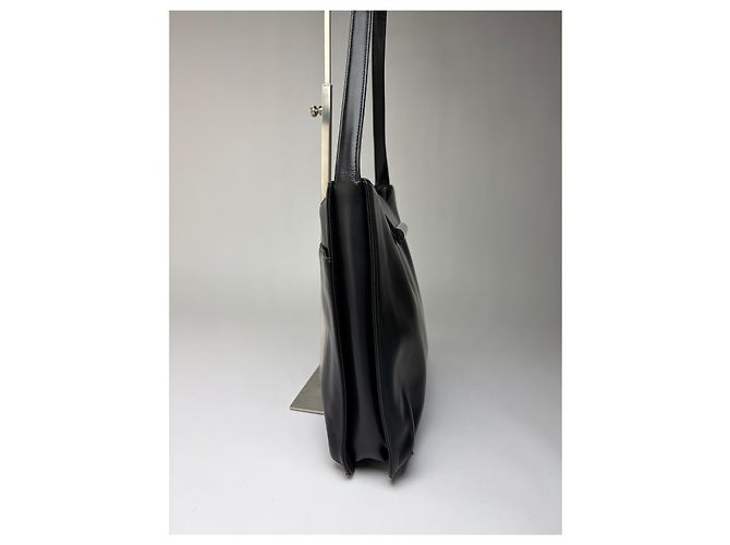 Vintage Givenchy Horizon Leather Structured Shoulder Bag Black - view 5