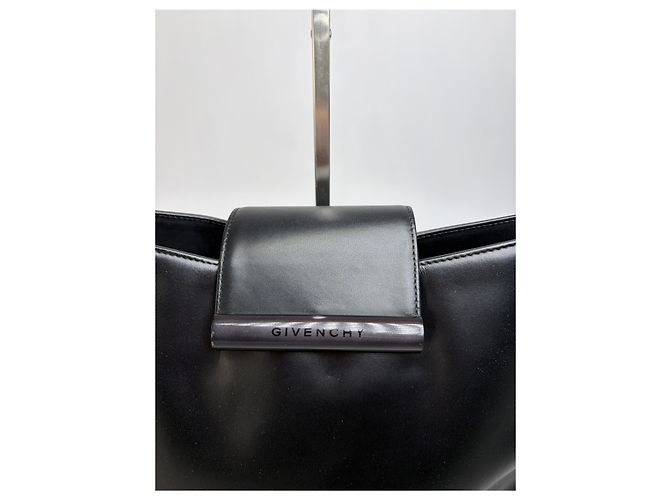 Vintage Givenchy Horizon Leather Structured Shoulder Bag Black - view 6