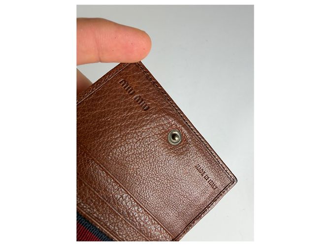 Vintage Miu Miu Grained Leather Bifold Wallet Brown Silver - view 6