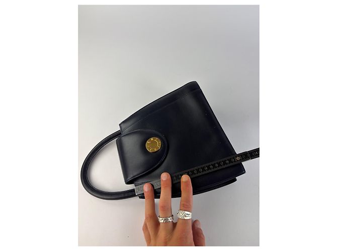 Vintage Givenchy strukturierte Lederhandtasche mit oberem Griff Navy Gold Marineblau - Ansicht 9