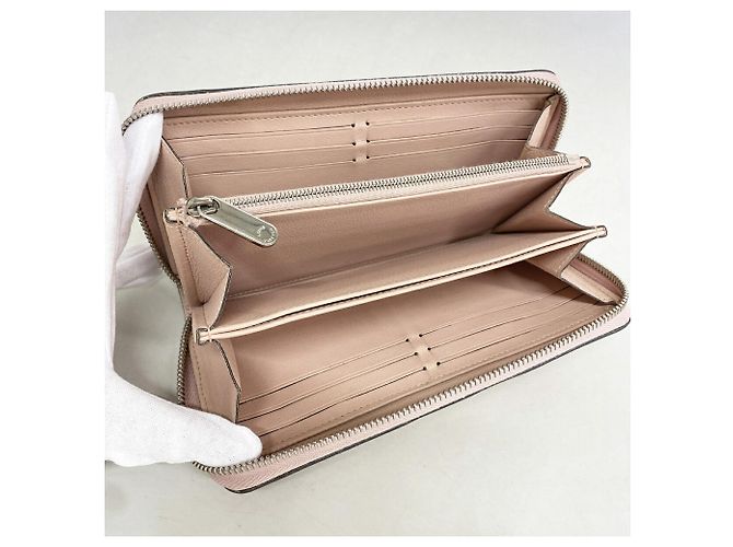 Louis Vuitton Mahina Zippy Wallet in Magnolia - Ansicht 3