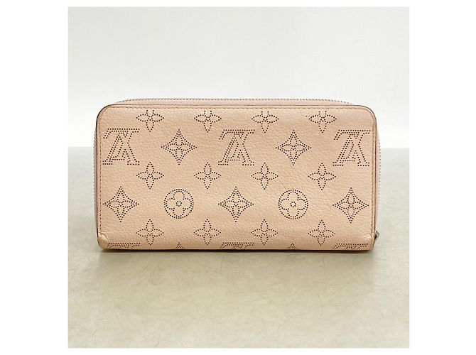 Louis Vuitton Mahina Zippy Wallet in Magnolia - Ansicht 8
