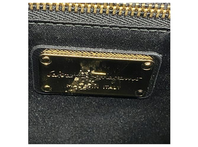 Borsa in pelle Salvatore Ferragamo Vara Nero - vista 5