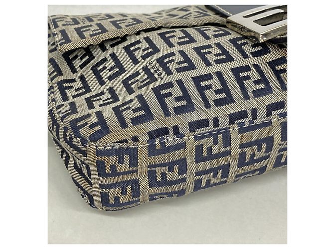 Borsa a secchiello Fendi Zucchino Mamma Blu navy - vista 6