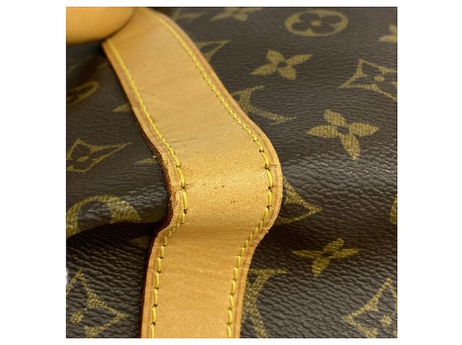 Louis Vuitton Boston Monogram Keepall Bandoulière 55 Castaño - vista 7
