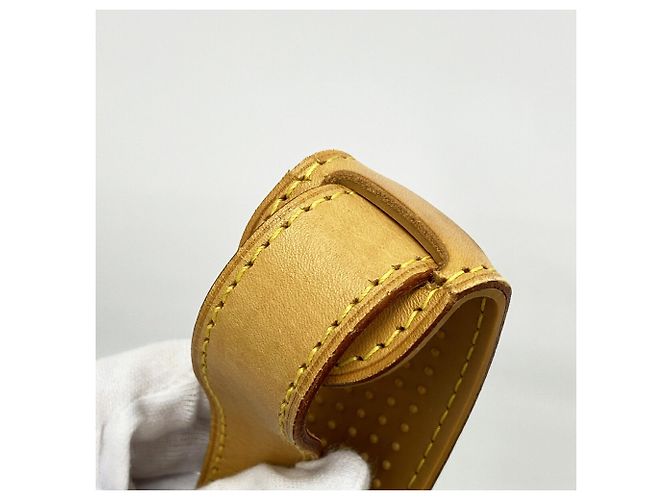 Louis Vuitton Boston Monogram Keepall Bandoulière 55 Castaño - vista 9
